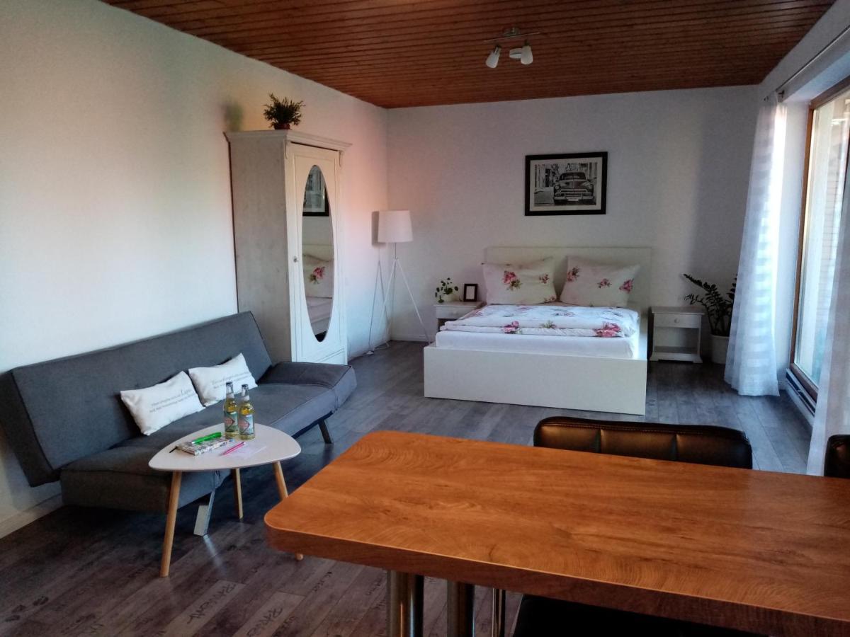 Schoene Einzimmer Wohnung Zwischen Bodensee Und Allgaeu Neukirch  Zewnętrze zdjęcie
